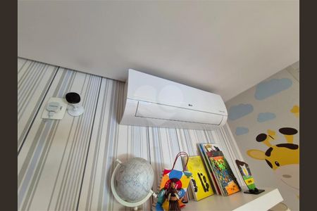 Apartamento à venda com 3 quartos, 134m² em Vila Anastácio, São Paulo