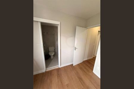 Apartamento à venda com 72m², 2 quartos e 1 vaga