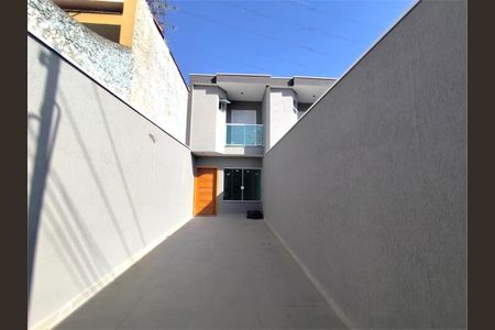 Casa à venda com 90m², 3 quartos e 2 vagas
