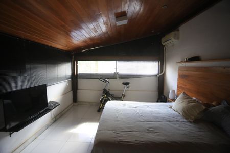 Apartamento à venda com 150m², 3 quartos e 1 vagaSuite cobertura