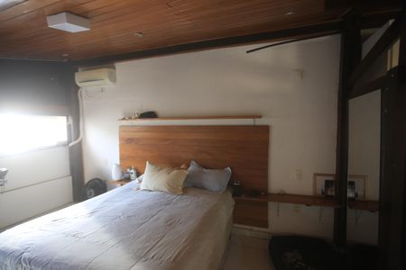 Apartamento à venda com 150m², 3 quartos e 1 vagaSuite cobertura