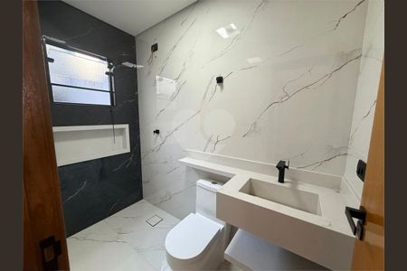 Casa à venda com 3 quartos, 160m² em Vila Carrão, São Paulo