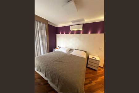 Casa à venda com 4 quartos, 450m² em Jardim Leonor Mendes de Barros, São Paulo