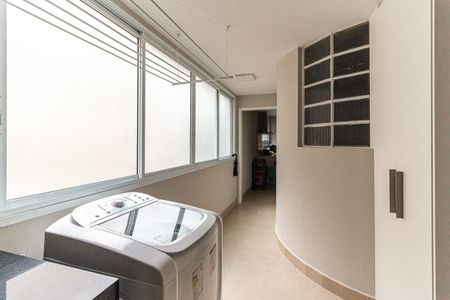 Apartamento à venda com 229m², 5 quartos e 2 vagasÁrea de Serviço