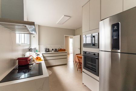 Apartamento à venda com 229m², 5 quartos e 2 vagasCozinha