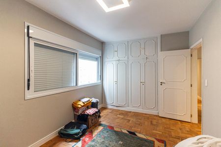 Apartamento à venda com 229m², 5 quartos e 2 vagasQuarto 3