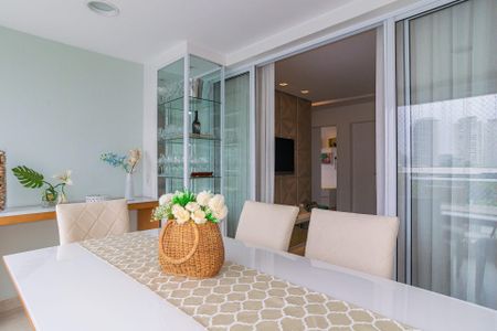 Apartamento à venda com 69m², 2 quartos e 1 vaga