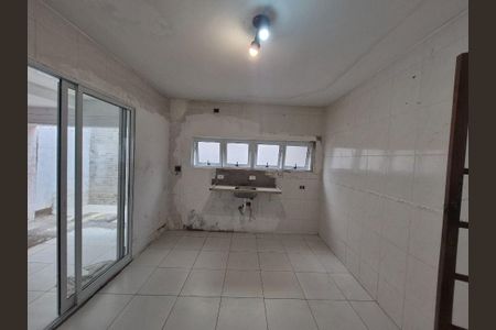 Casa à venda com 4 quartos, 164m² em Jardim Santos Dumont, São Paulo