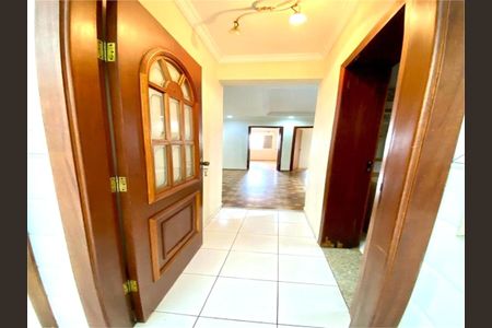 Casa à venda com 2 quartos, 240m² em Vila Metalúrgica, Santo André