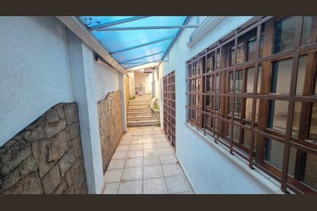 Casa à venda com 280m², 4 quartos e 4 vagas