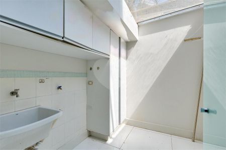 Casa à venda com 152m², 4 quartos e 2 vagas