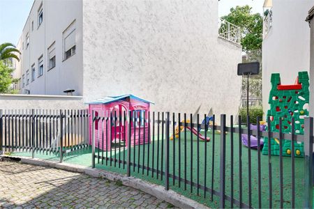 Casa à venda com 152m², 4 quartos e 2 vagas