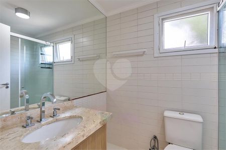 Casa à venda com 152m², 4 quartos e 2 vagas