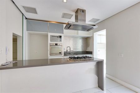 Casa à venda com 152m², 4 quartos e 2 vagas