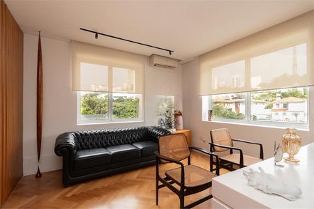 Casa à venda com 4 quartos, 690m² em Perdizes, São Paulo