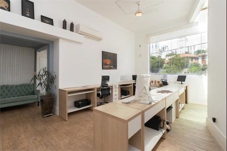 Casa à venda com 690m², 4 quartos e 8 vagas