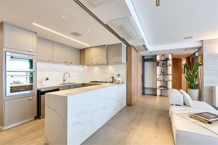 Apartamento à venda com 3 quartos, 197m² em Jardim das Acacias, São Paulo