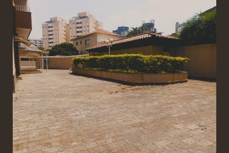 Apartamento à venda com 58m², 2 quartos e 1 vaga