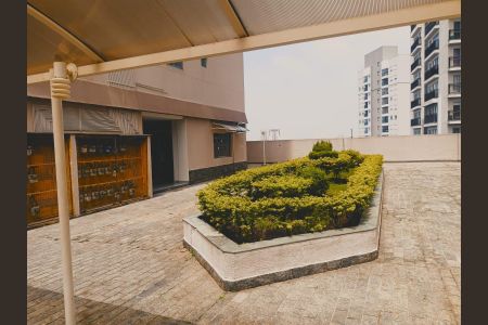 Apartamento à venda com 58m², 2 quartos e 1 vaga