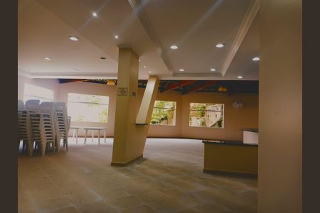 Apartamento à venda com 58m², 2 quartos e 1 vaga