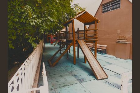 Apartamento à venda com 58m², 2 quartos e 1 vaga