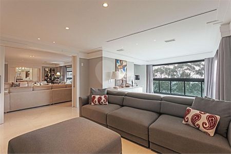 Apartamento à venda com 4 quartos, 386m² em Jardim Fonte do Morumbi, São Paulo