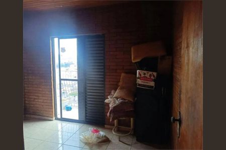 Casa à venda com 3 quartos, 115m² em Vila Iorio, São Paulo