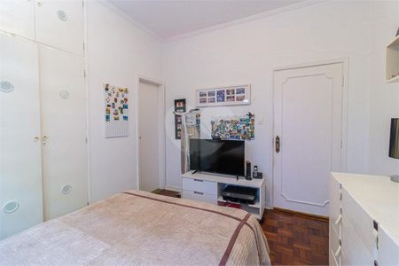 Casa à venda com 269m², 3 quartos e 5 vagas