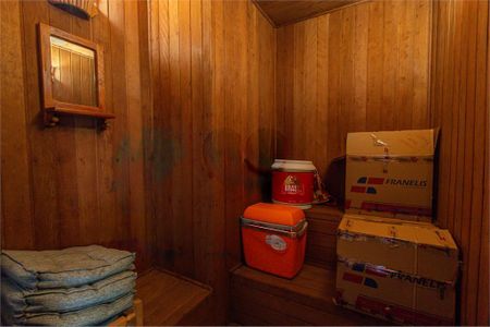 Casa à venda com 3 quartos, 269m² em Chácara Monte Alegre, São Paulo