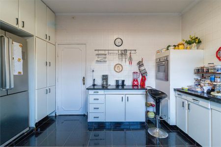 Casa à venda com 269m², 3 quartos e 5 vagas