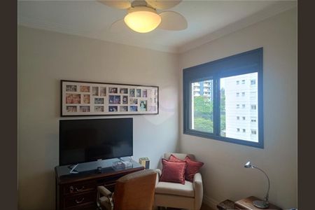 Apartamento à venda com 226m², 3 quartos e 4 vagas