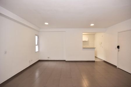 Sala de apartamento à venda com 2 quartos, 68m² em Jardim Henriqueta, Taboão da Serra