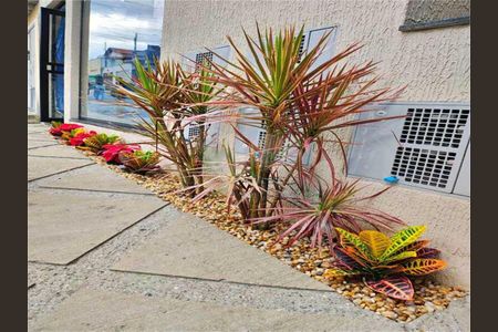 Apartamento à venda com 2 quartos, 40m² em São Lucas, São Paulo