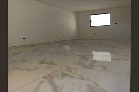 Apartamento à venda com 2 quartos, 40m² em São Lucas, São Paulo