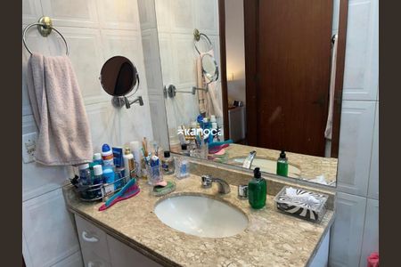 Casa à venda com 325m², 4 quartos e 5 vagas