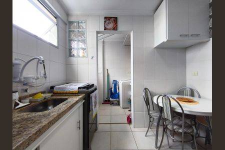 Apartamento para alugar com 68m², 2 quartos e 1 vaga Apartamento para alugar com 68m², 2 quartos e 1 vagaCozinha