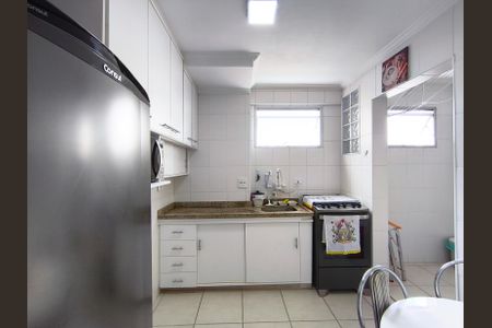 Apartamento para alugar com 68m², 2 quartos e 1 vaga Apartamento para alugar com 68m², 2 quartos e 1 vagaCozinha