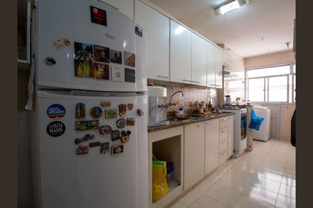 Apartamento à venda com 84m², 3 quartos e 1 vagaCozinha