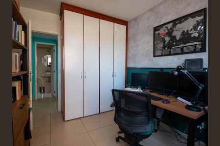 Apartamento à venda com 84m², 3 quartos e 1 vagaQuarto 2