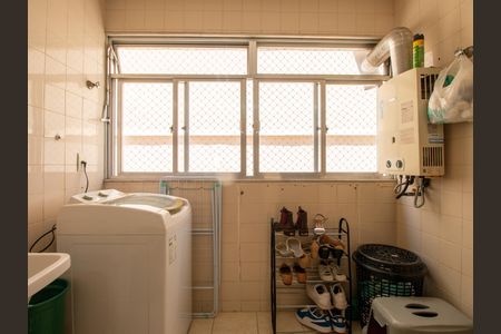 Apartamento à venda com 84m², 3 quartos e 1 vagaÁrea de Serviço