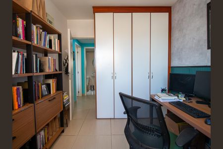 Apartamento à venda com 84m², 3 quartos e 1 vagaQuarto 2