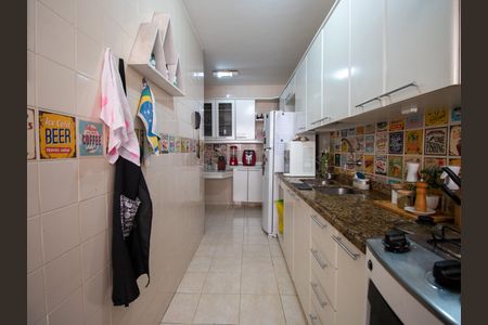 Apartamento à venda com 84m², 3 quartos e 1 vagaCozinha