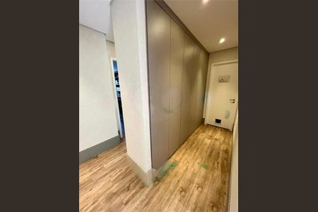 Apartamento à venda com 238m², 4 quartos e 4 vagas