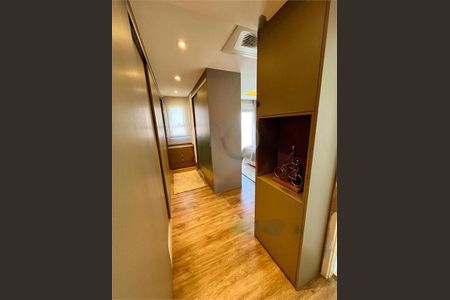 Apartamento à venda com 238m², 4 quartos e 4 vagas