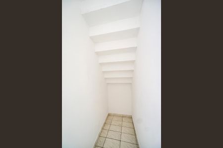 Casa à venda com 95m², 2 quartos e 2 vagasDespensa