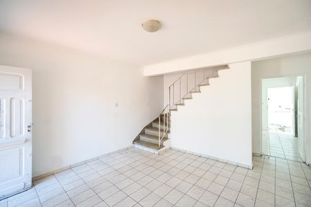 Sala de casa para alugar com 2 quartos, 95m² em Chácara Califórnia, São Paulo