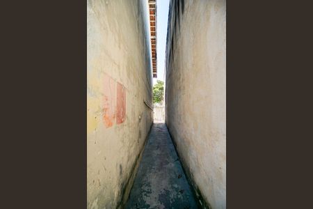 Casa à venda com 95m², 2 quartos e 2 vagasCorredor 