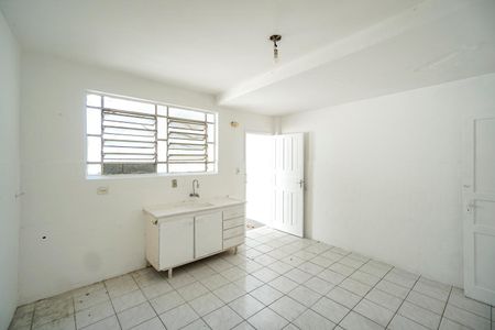 Casa à venda com 95m², 2 quartos e 2 vagasCozinha