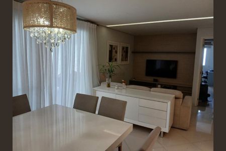 Apartamento à venda com 3 quartos, 125m² em Vila Regente Feijó, São Paulo