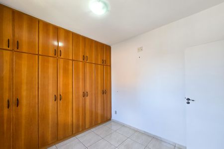 Apartamento para alugar com 69m², 2 quartos e sem vagaQuarto 2